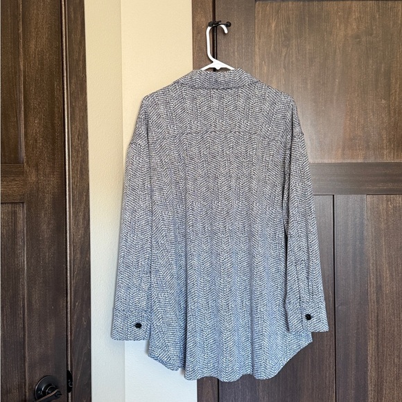 Athleta Women’s Braiden Textured Shirt Jacket Black & White Size 1X #882490 - Picture 2 of 16